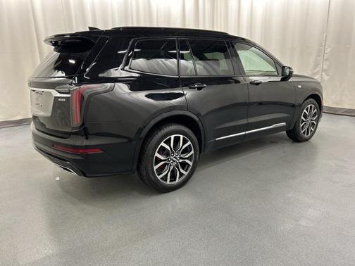 2025 Cadillac XT6 Sport AWD