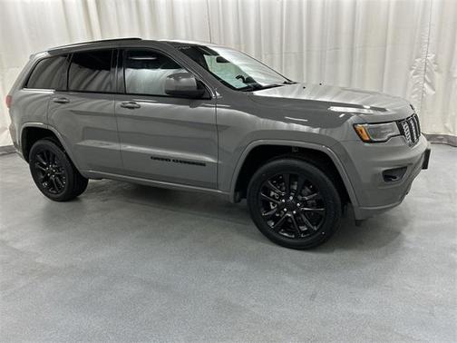 2021 Jeep Grand Cherokee Laredo