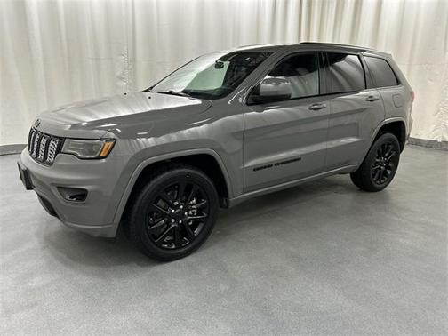 2021 Jeep Grand Cherokee Laredo