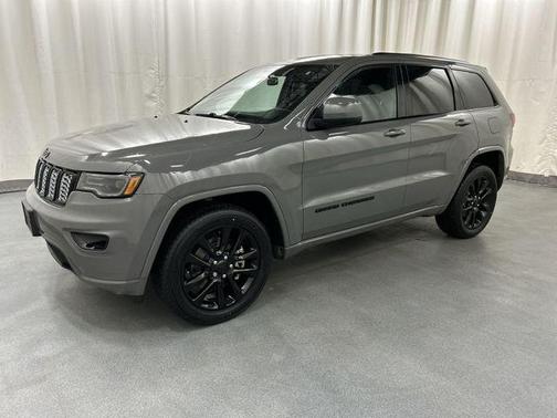 2021 Jeep Grand Cherokee Laredo