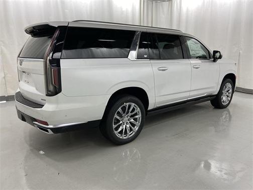 2023 Cadillac Escalade ESV Premium Luxury