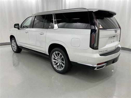 2023 Cadillac Escalade ESV Premium Luxury