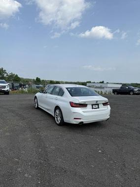 2024 BMW 330 i xDrive