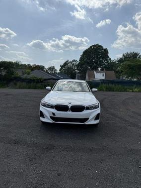 2024 BMW 330 i xDrive