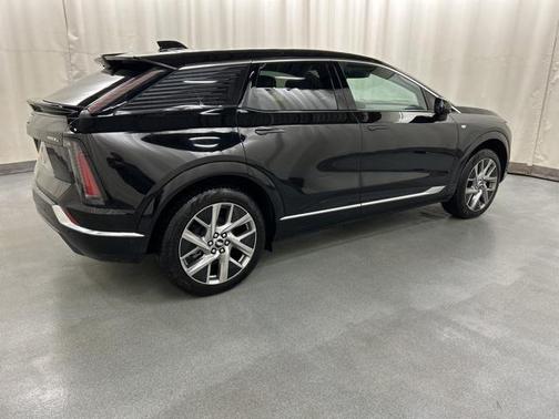 2026 Cadillac OPTIQ Luxury