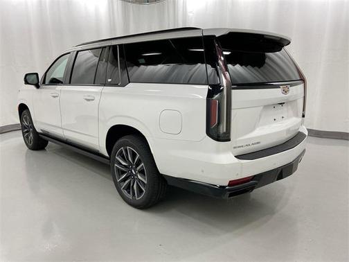 2022 Cadillac Escalade ESV Sport
