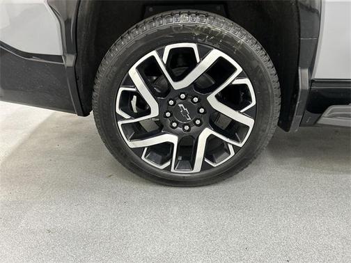 2025 Chevrolet Silverado EV RST