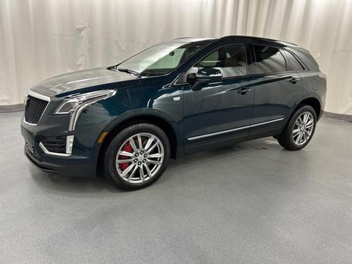 2025 Cadillac XT5 Sport