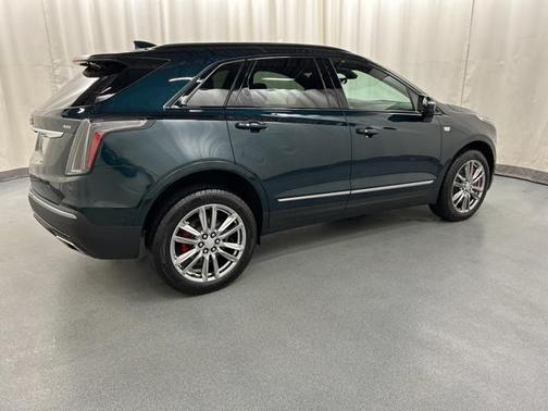 2025 Cadillac XT5 Sport