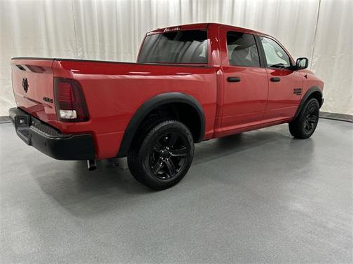 2024 RAM 1500 Classic Warlock Crew Cab 4x4 5'7' Box