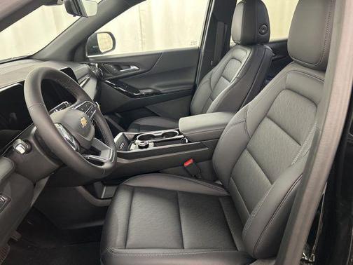 Mosaic Black Metallic 2026 Chevrolet Equinox 1LT
