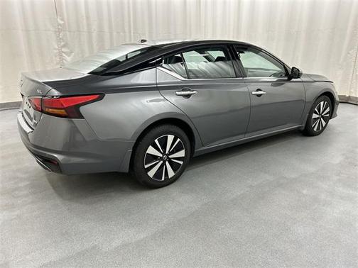 2021 Nissan Altima 2.5 SL