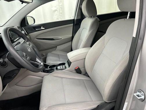 Stellar Silver 2020 Hyundai TUCSON Value