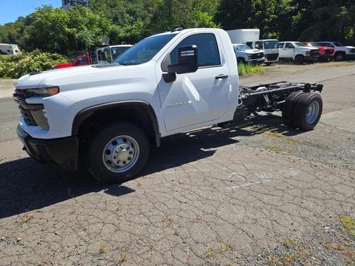2025 Chevrolet Silverado 3500 WT