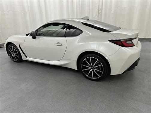 2024 Toyota GR86 Base
