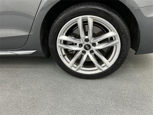 2023 Audi A4 45 S line Premium Plus