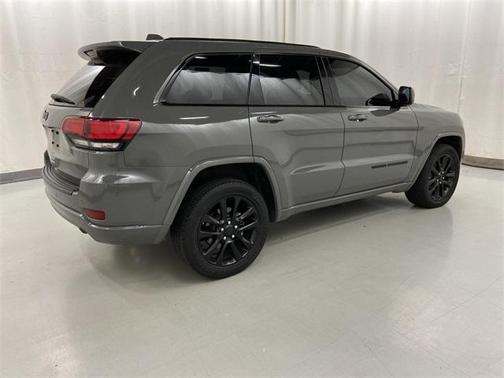2021 Jeep Grand Cherokee Laredo