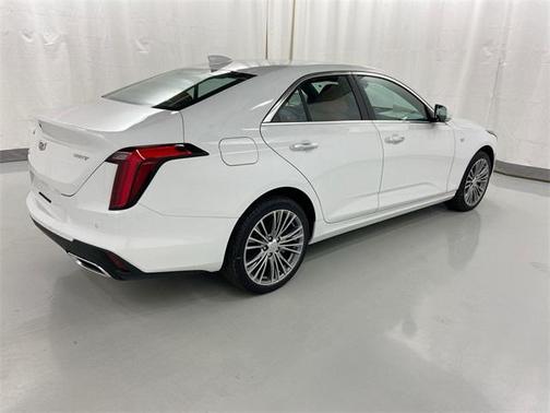2022 Cadillac CT4 Premium Luxury