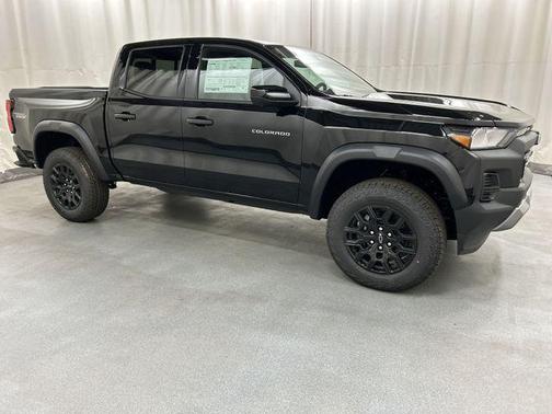 Black 2026 Chevrolet Colorado Trail Boss