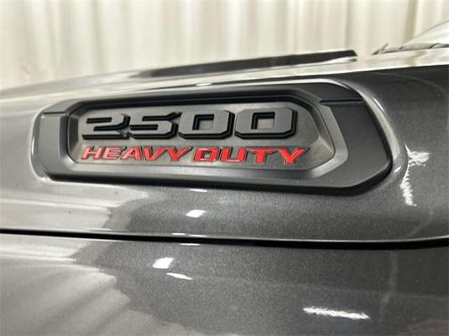 2022 RAM 2500 Big Horn Mega Cab 4x4 6'4'' Box