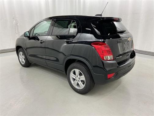 2022 Chevrolet Trax LS