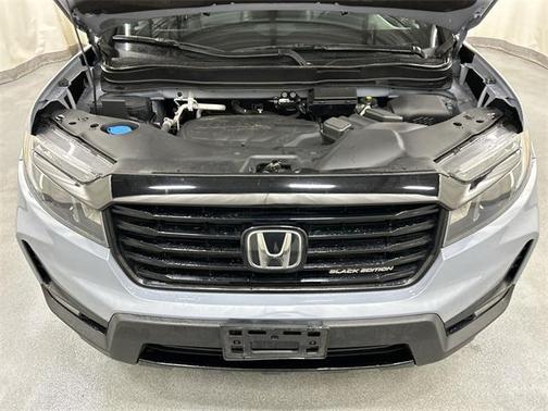 2023 Honda Ridgeline Black