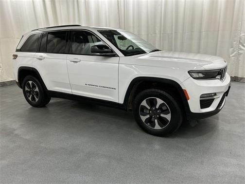 2024 Jeep Grand Cherokee 4xe Base