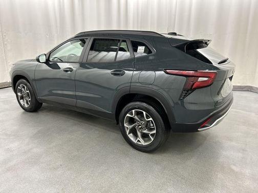 Cypress Gray 2026 Chevrolet Trax LT