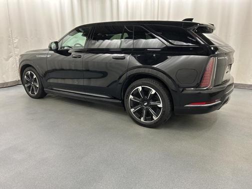 2025 Cadillac Escalade Sport