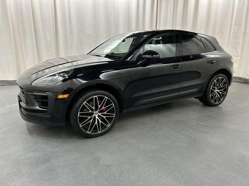 2022 Porsche Macan S