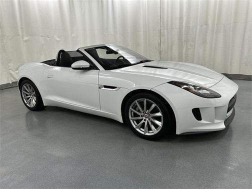 2017 Jaguar F-TYPE Premium