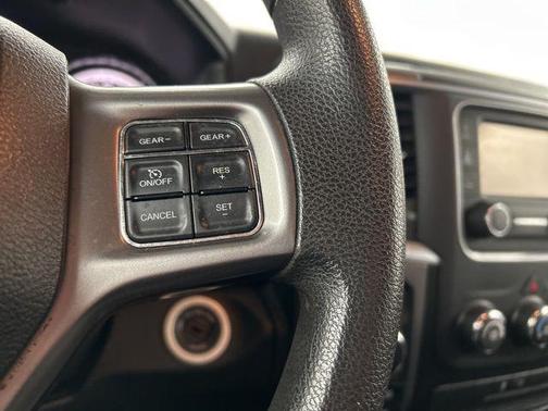 2021 RAM 1500 Classic SLT