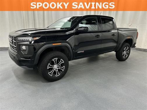2023 GMC Canyon AT4