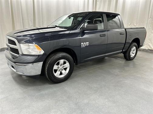 2021 RAM 1500 Classic SLT