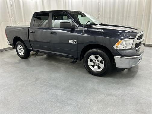 2021 RAM 1500 Classic SLT