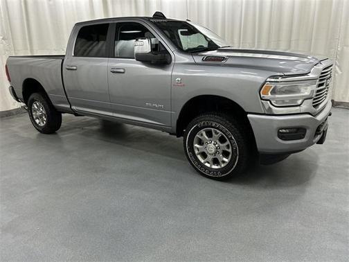 2024 RAM 2500 Laramie Crew Cab 4x4 6'4' Box