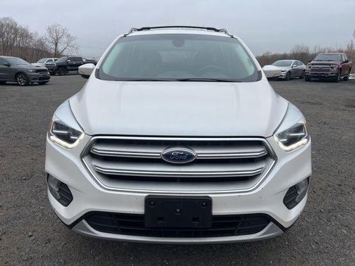 White Platinum Clearcoat Metallic 2018 Ford Escape Titanium
