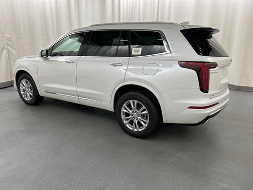 2025 Cadillac XT6 Luxury AWD