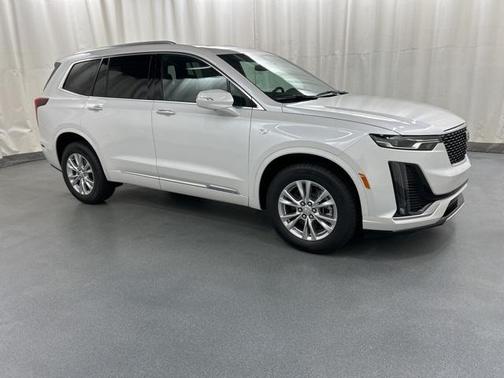 2025 Cadillac XT6 Luxury AWD