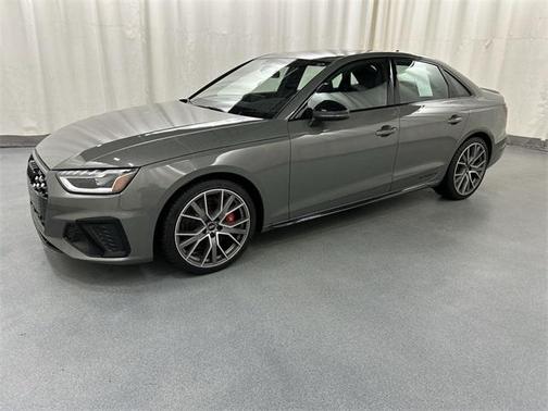 2023 Audi S4 Premium Plus TFSI quattro Tiptronic