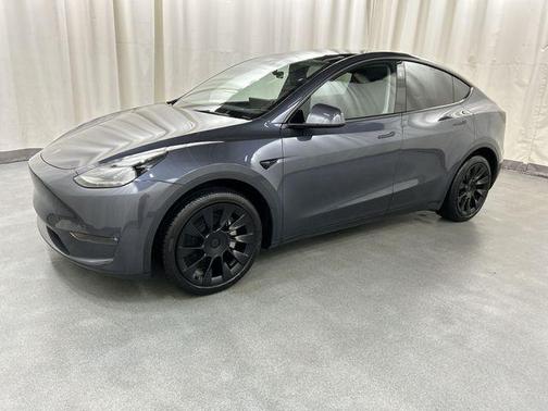 2023 Tesla Model Y Long Range Dual Motor All-Wheel Drive