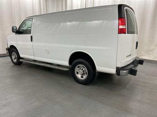 2023 Chevrolet Express 2500 RWD 2500 Regular Wheelbase WT