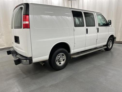 2023 Chevrolet Express 2500 RWD 2500 Regular Wheelbase WT