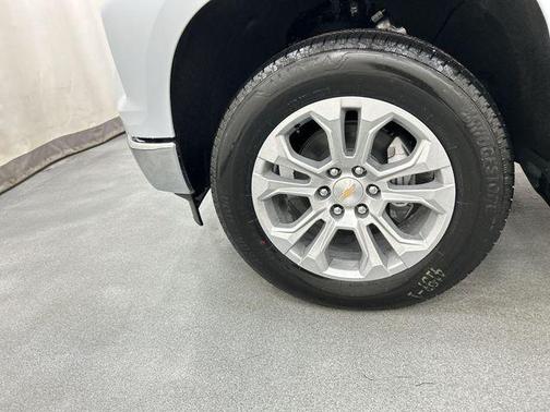 Polar White Tricoat 2026 Chevrolet Silverado 1500 LTZ