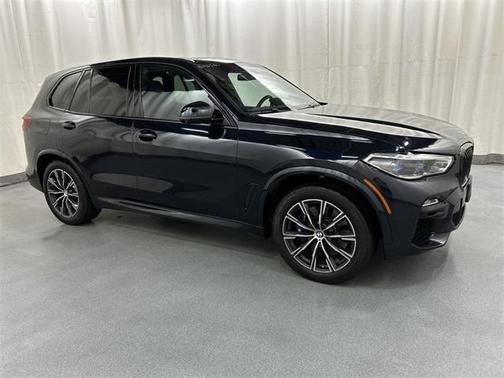 2020 BMW X5 M50i