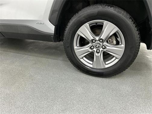 2023 Toyota RAV4 Hybrid XLE