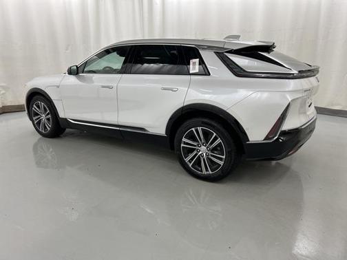 2025 Cadillac LYRIQ Luxury w/1SC