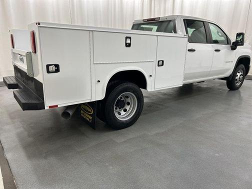 2025 Chevrolet Silverado 3500 WT