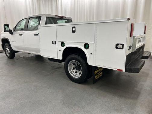 2025 Chevrolet Silverado 3500 WT