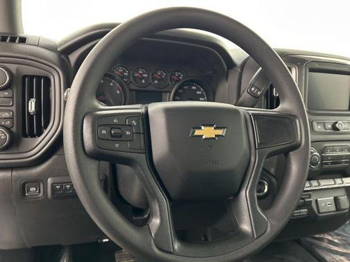 2025 Chevrolet Silverado 3500 WT